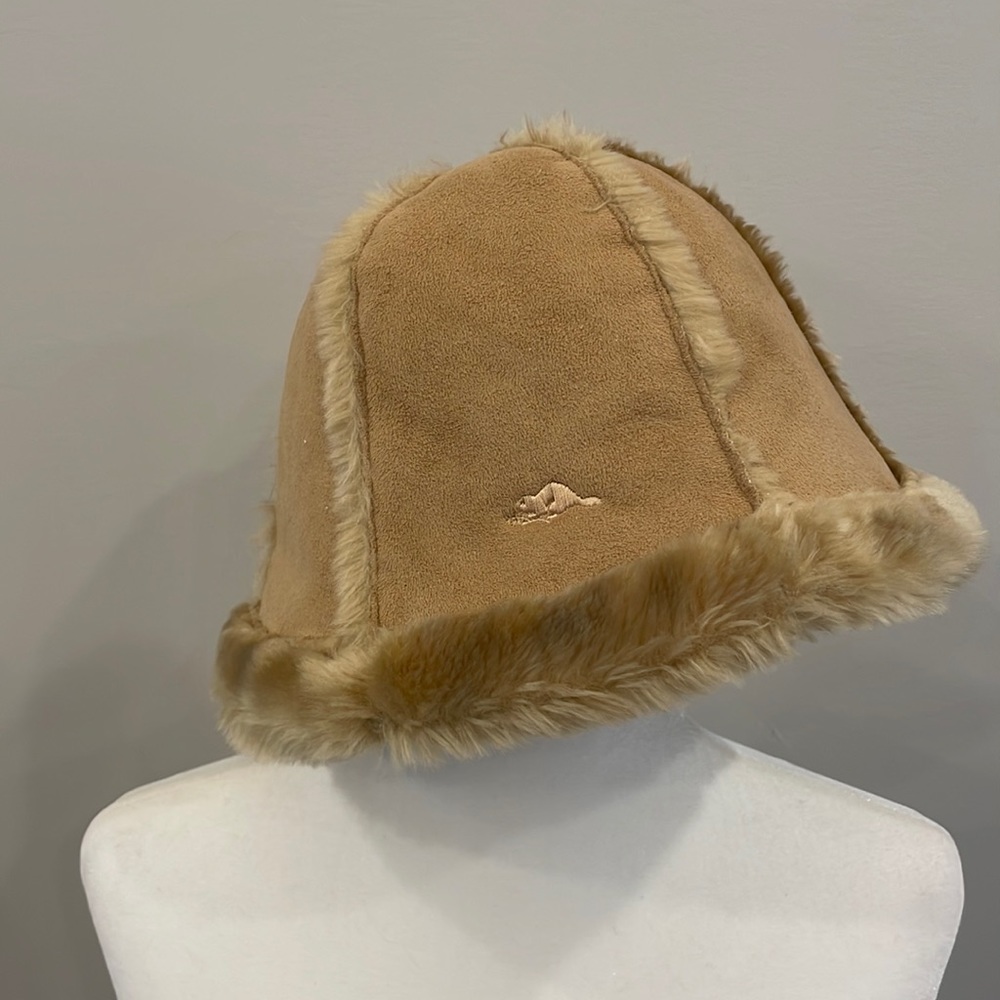 Vintage Roots Sheepskin and Faux Fur Hat
